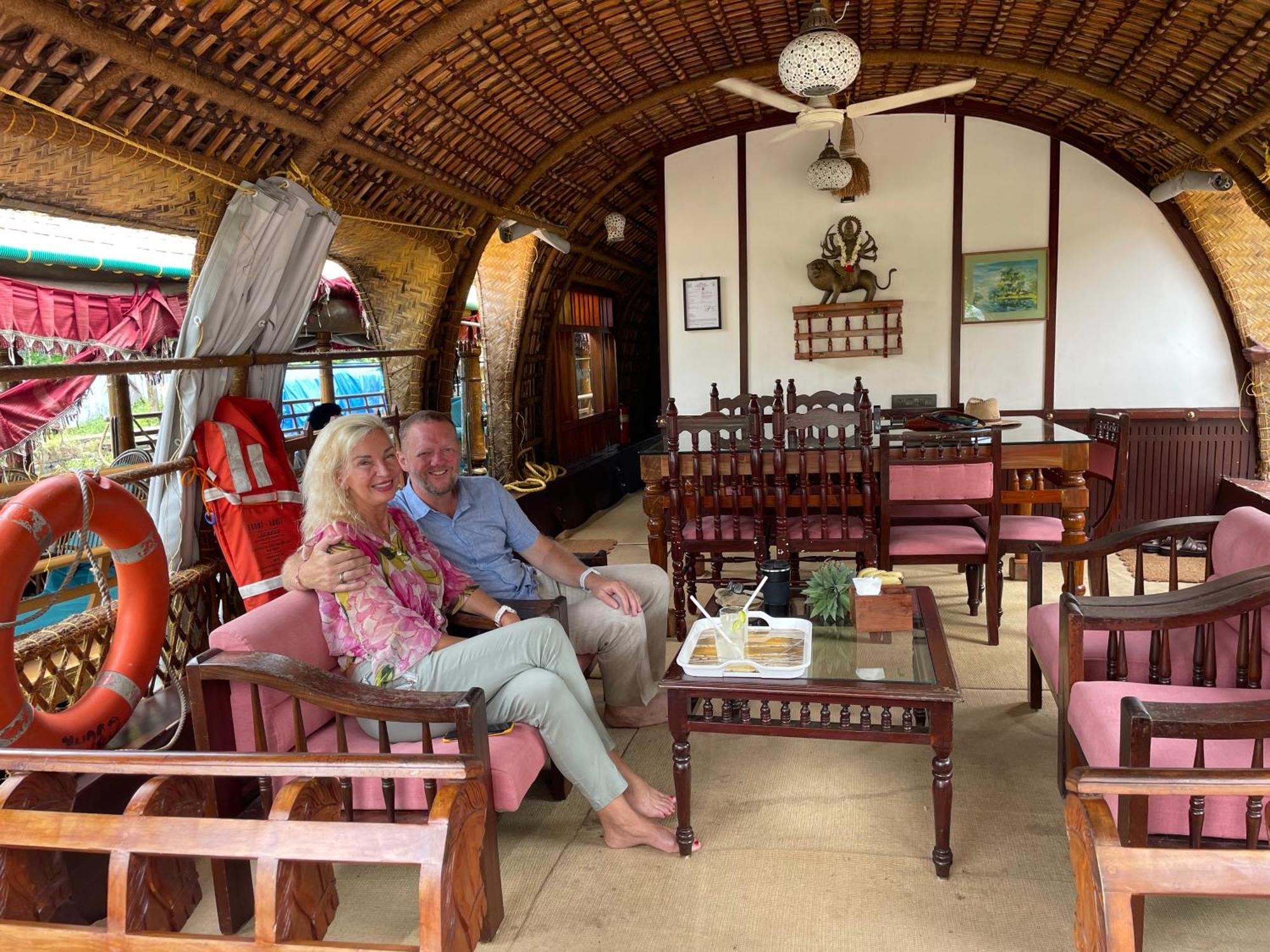 Thara'S Houseboat Otel Alappuzha Dış mekan fotoğraf