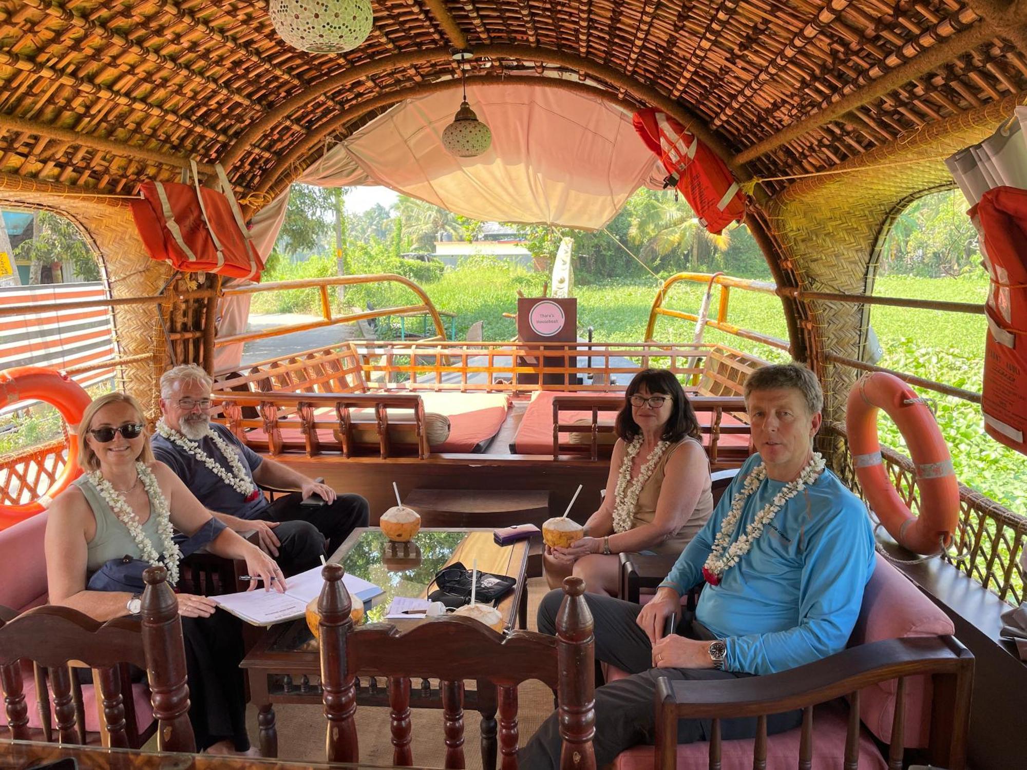 Thara'S Houseboat Otel Alappuzha Dış mekan fotoğraf